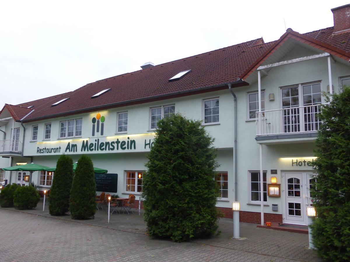 Hotel Am Meilenstein Dunkelforth Eksteriør bilde