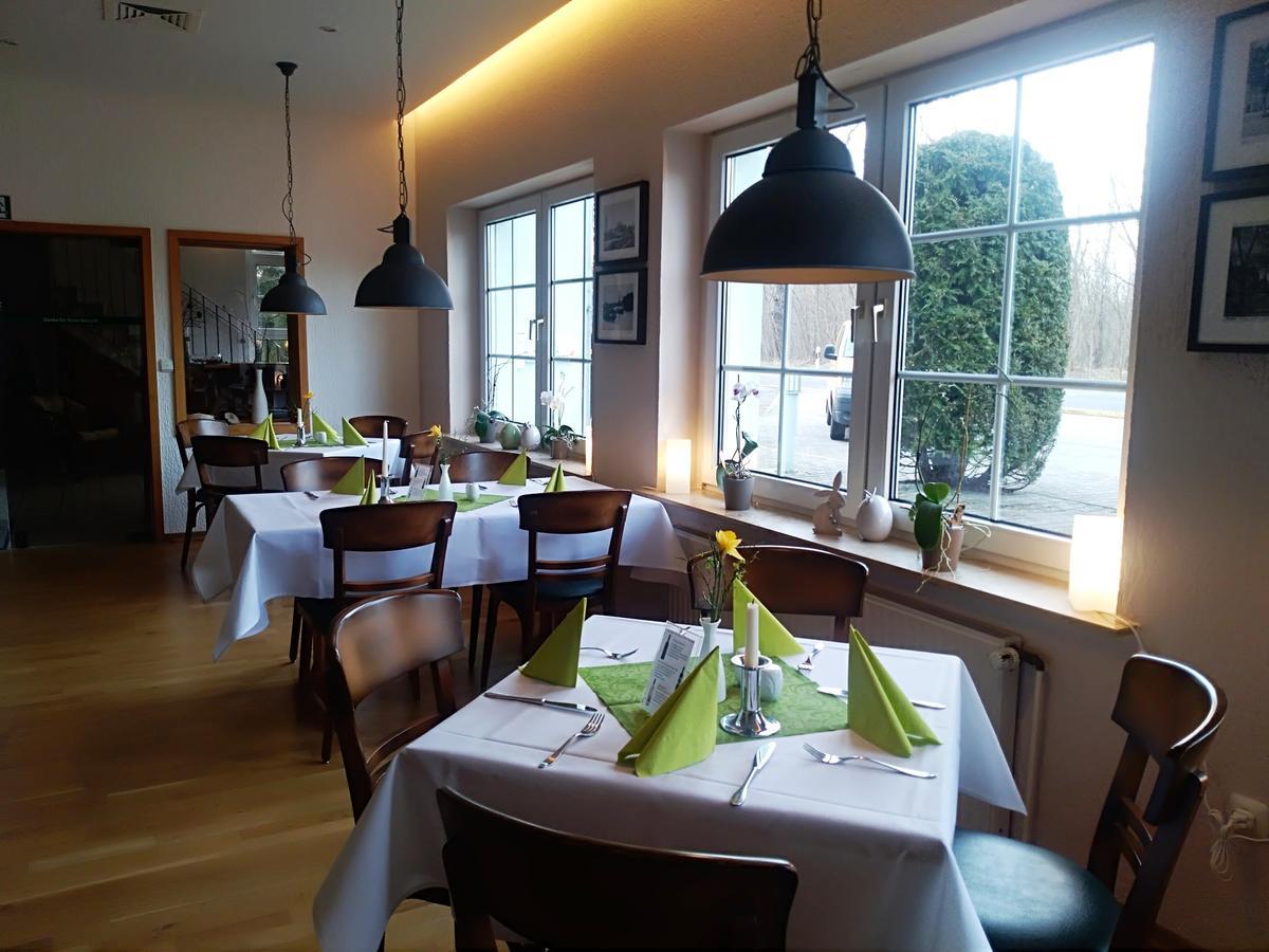 Hotel Am Meilenstein Dunkelforth Eksteriør bilde